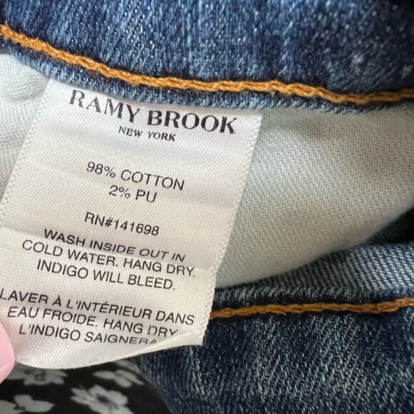 Ramy Brooke Cotton & PU Distressed Skinny Jeans Medium Wash Blue Womens Size 26 - Picture 7 of 11